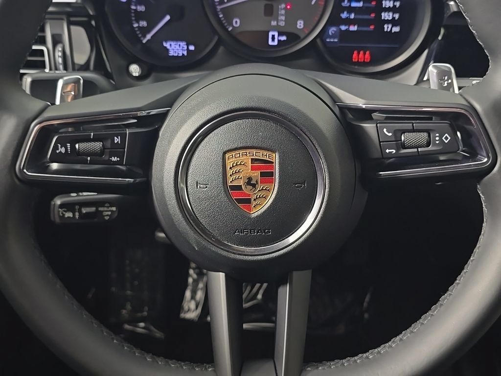 Certified 2023 Porsche Macan S AWD/4WD image 29