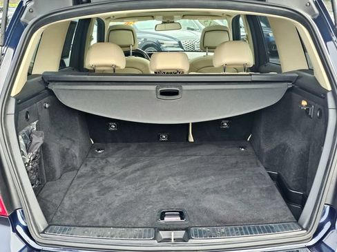 Used 2015 Mercedes-Benz GLK 350 4MATIC image 11