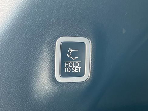 New 2025 Jeep Wagoneer S Launch Edition image 27