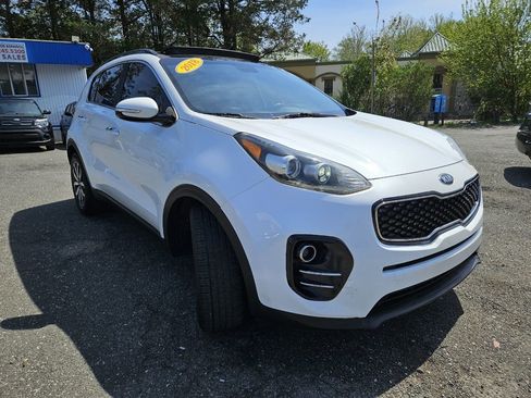 Used 2018 Kia Sportage EX w/ EX Premium Package image 7