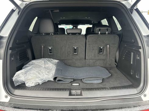 New 2025 GMC Acadia Elevation w/ Elevation Premium Package image 26