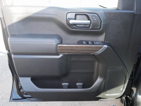 Used 2022 Chevrolet Silverado 1500 RST w/ Z71 Off-Road Package image 13