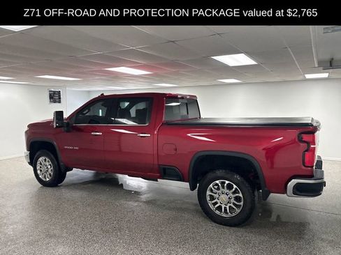 Used 2025 Chevrolet Silverado 3500 LTZ w/ LTZ Premium Package image 6