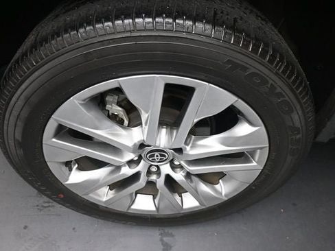 Used 2024 Toyota RAV4 Limited FWD image 15