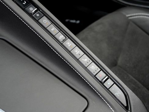 Used 2025 Chevrolet Corvette Z06 w/ Battery Protection Package image 21