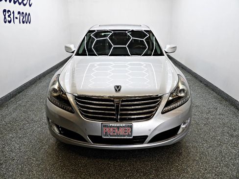 Used 2014 Hyundai Equus Signature image 2