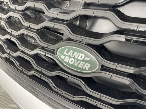 Used 2023 Land Rover Range Rover Velar R-Dynamic S AWD/4WD image 32