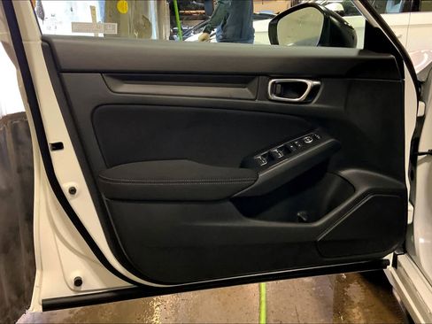 Used 2024 Honda Civic Sport image 39