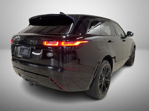 Used 2022 Land Rover Range Rover Velar R-Dynamic S image 4