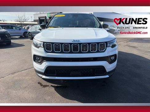 Used 2025 Jeep Compass Limited image 14