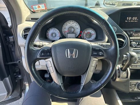 Used 2014 Honda Pilot Touring image 12