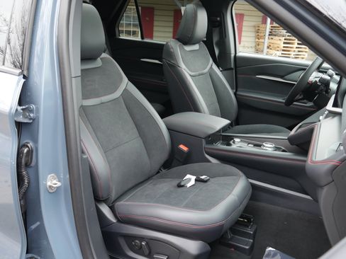 New 2026 Ford Explorer ST w/ Sun And Sound Package image 33