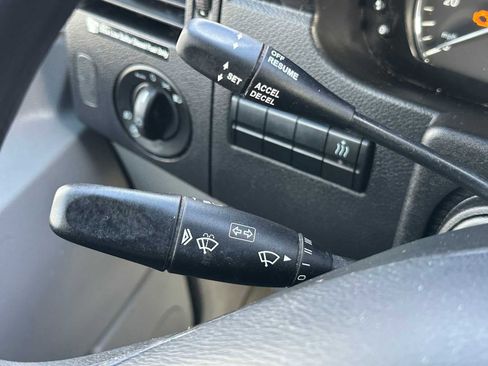 Used 2016 Freightliner Sprinter 2500 image 32