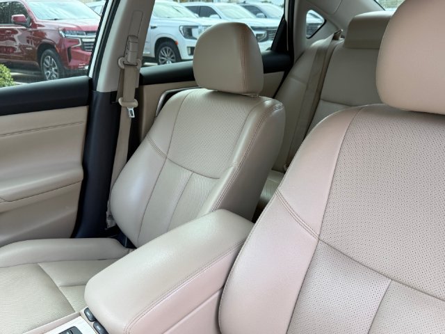 Used 2017 Nissan Altima 2.5 SL w/ 2.5 Technology Package FWD image 10