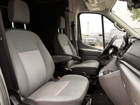 Used 2020 Ford Transit 350 XLT image 25
