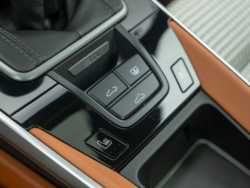 Certified 2024 Porsche 911 Carrera S image 34