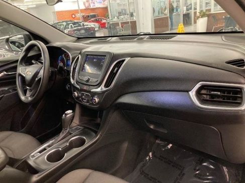 Used 2020 Chevrolet Equinox LT AWD/4WD image 14