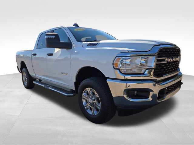 Used 2024 RAM 2500 Big Horn AWD/4WD image 1