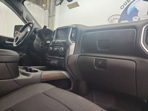 Used 2022 Chevrolet Silverado 2500 LT w/ Convenience Package image 24