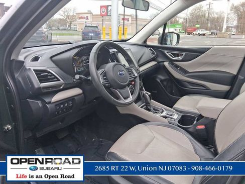 Used 2023 Subaru Forester Limited image 14