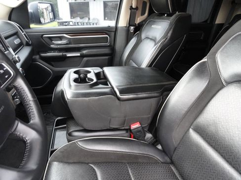 Used 2021 RAM 1500 Laramie w/ Off Road Group AWD/4WD image 12