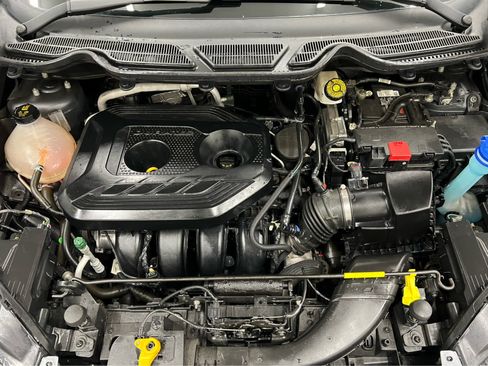 Used 2021 Ford EcoSport S image 12