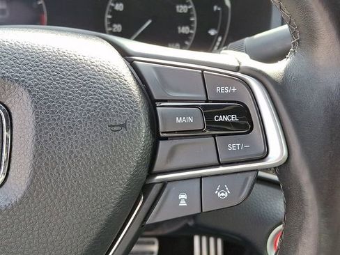 Used 2018 Honda Accord Sport image 23