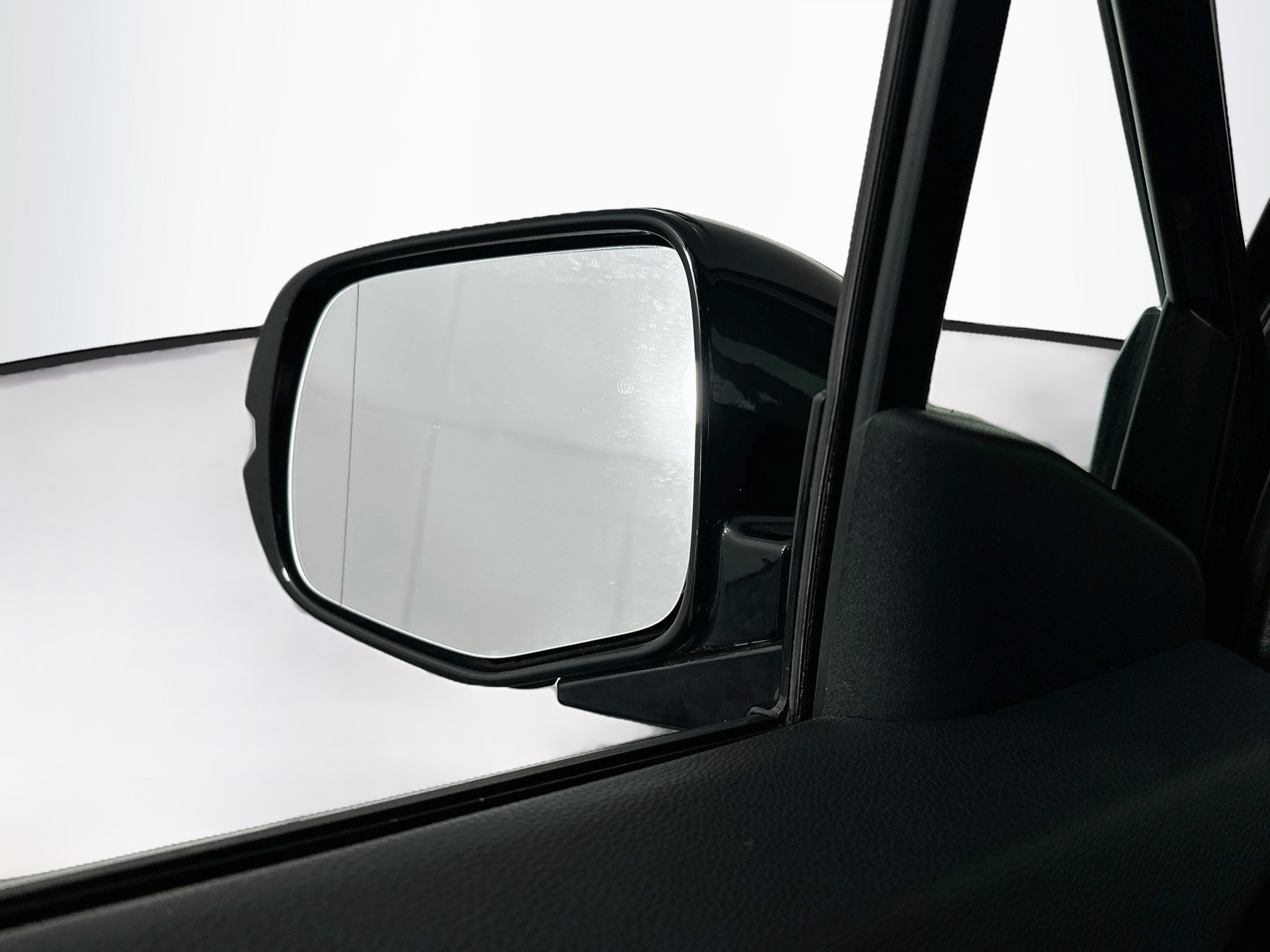 Used 2016 Honda Pilot Touring image 16