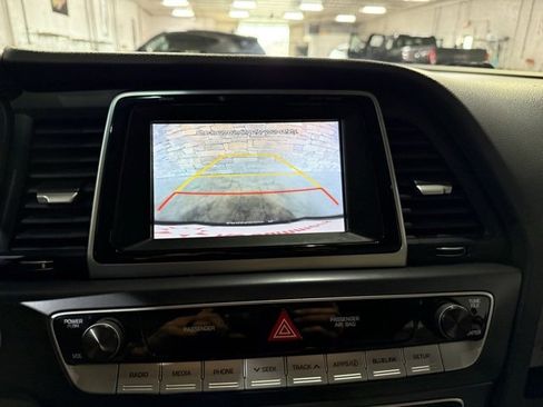 Used 2018 Hyundai Sonata SEL image 9