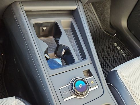 New 2026 Volkswagen Tiguan SE image 15