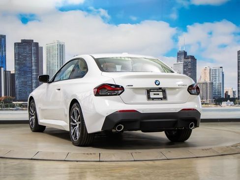 Used 2025 BMW 230i xDrive Coupe w/ Convenience Package image 9