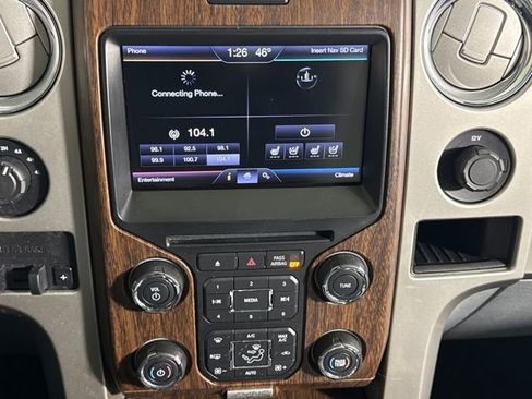 Used 2013 Ford F150 Lariat w/ Lariat Chrome Pkg image 22