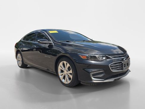 Used 2017 Chevrolet Malibu Premier FWD image 7