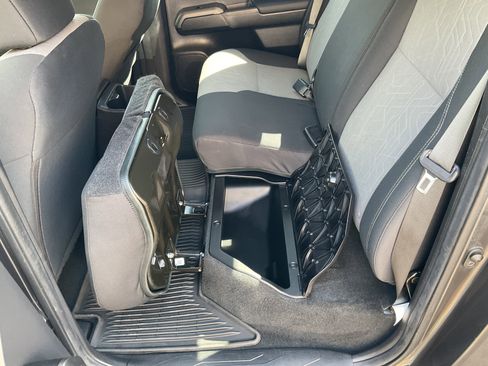 Used 2023 Toyota Tacoma TRD Off-Road image 38