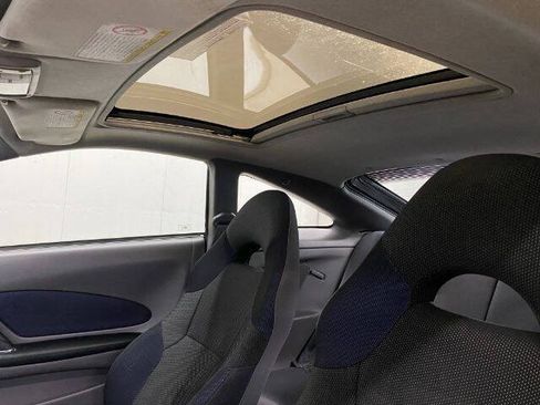 Used 2000 Toyota Celica GT FWD image 12