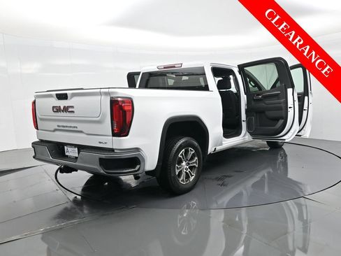 Used 2024 GMC Sierra 1500 SLT image 39