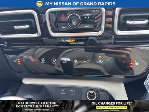 New 2026 Nissan Sentra SL w/ Floor Mat Package image 22