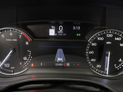 Used 2025 Cadillac XT6 Premium Luxury image 28