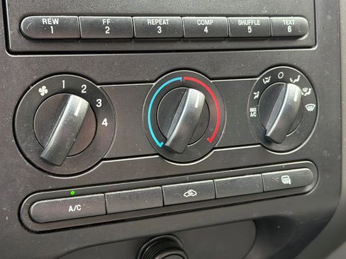 Used 2004 Ford F150 4x4 SuperCrew image 17