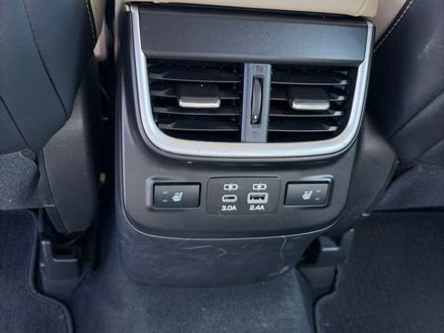 Used 2024 Subaru Legacy Limited AWD/4WD image 15