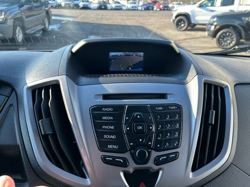 Used 2019 Ford Transit 150 XLT image 17