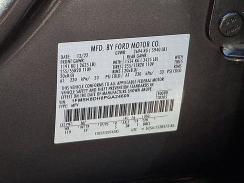 Certified 2023 Ford Explorer XLT w/ Equipment Group 202A AWD/4WD image 28