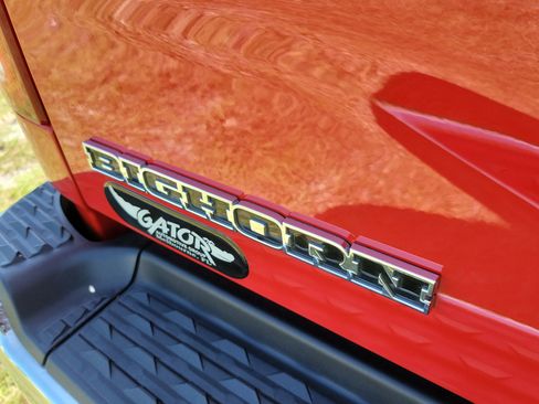 Used 2024 RAM 2500 Big Horn w/ Bed Utility Group image 8