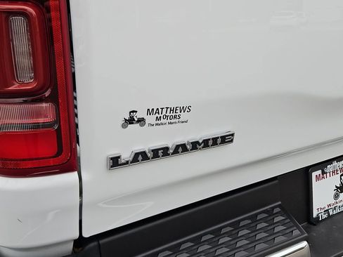Used 2024 RAM 1500 Laramie image 32