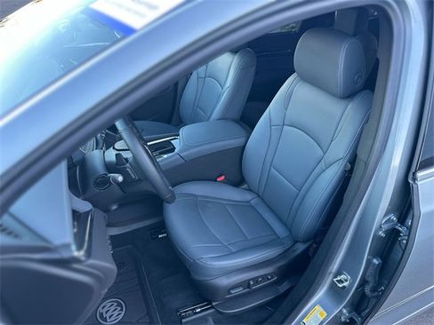 Used 2023 Buick Enclave Premium w/ Experience Buick Package image 12