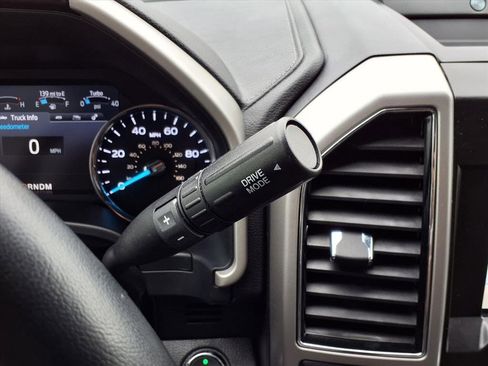 Certified 2021 Ford F250 Lariat w/ Lariat Ultimate Package image 22