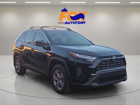 New 2025 Toyota RAV4 XLE image 7