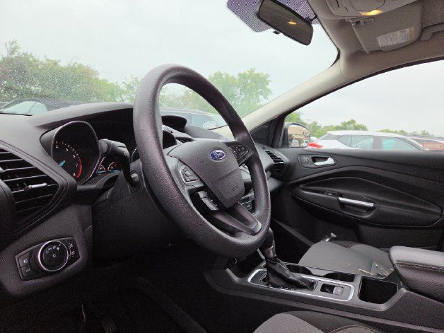 Used 2017 Ford Escape SE FWD image 20