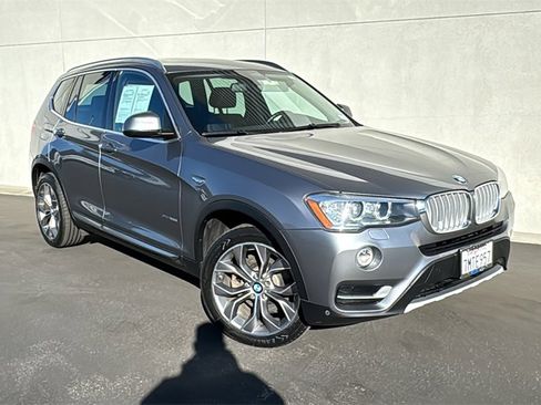 Used 2016 BMW X3 xDrive28i image 1