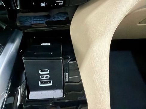 Certified 2023 Acura MDX SH-AWD w/ Technology Package image 42